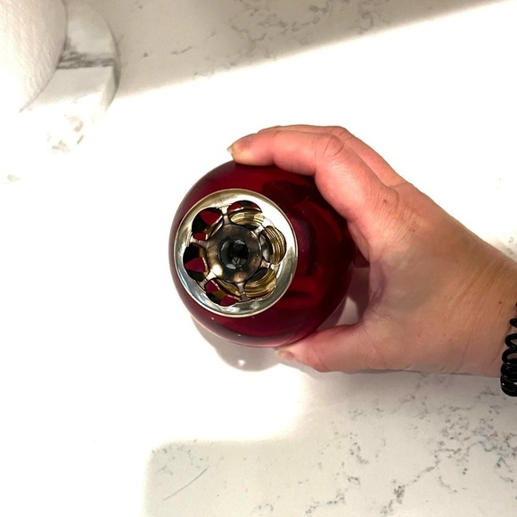 Lampe Berger red maroon spherical round oil diffuser - Picture 5 of 5